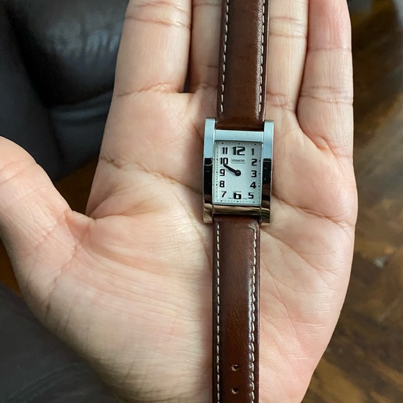 Coach Watch - Picture 4 of 10